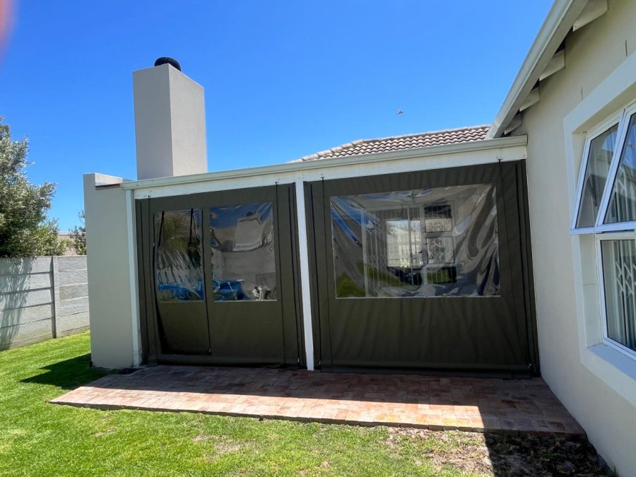 To Let 3 Bedroom Property for Rent in Sunningdale Western Cape